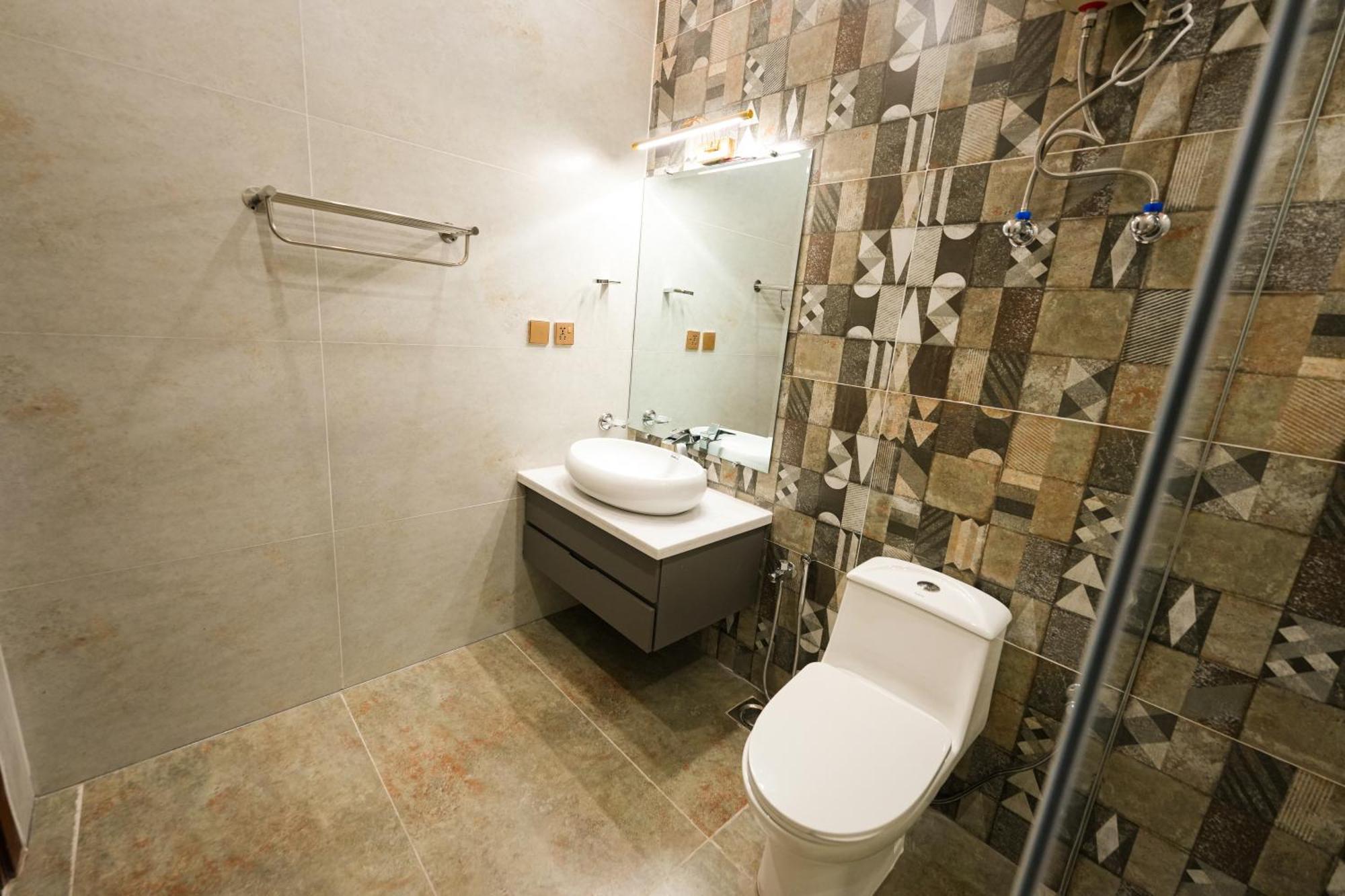 Pavilion Suites - Premium Aparthotel In Bahria Town Равалпинди Екстериор снимка