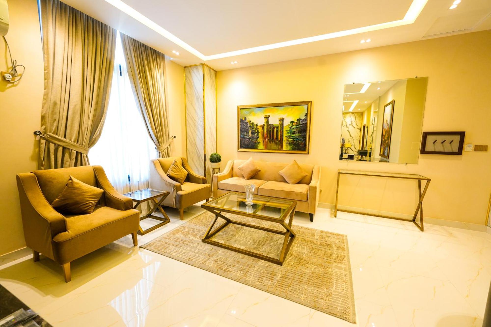 Pavilion Suites - Premium Aparthotel In Bahria Town Равалпинди Екстериор снимка