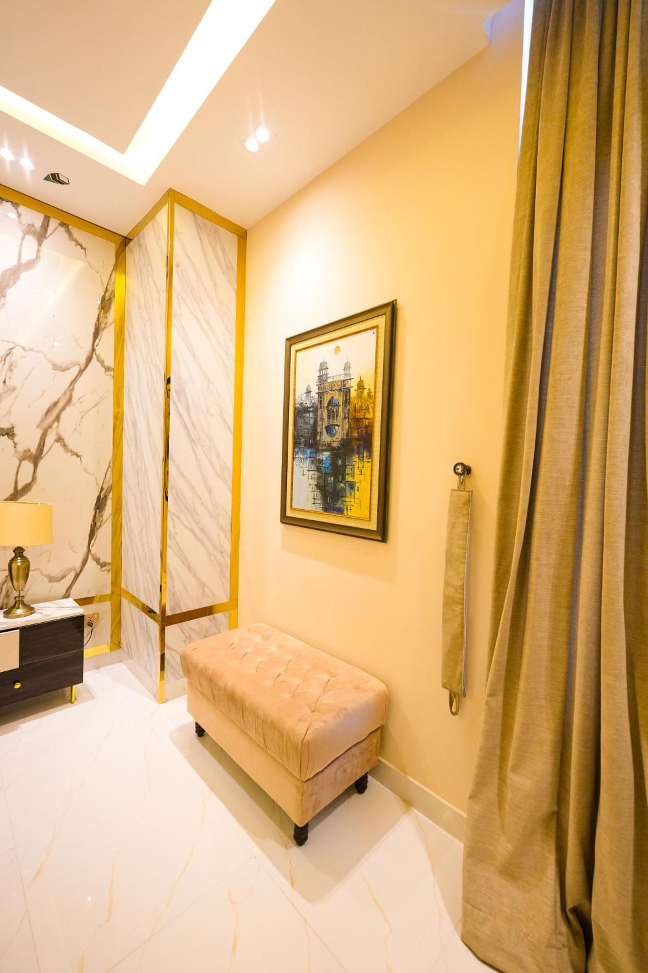Pavilion Suites - Premium Aparthotel In Bahria Town Равалпинди Екстериор снимка