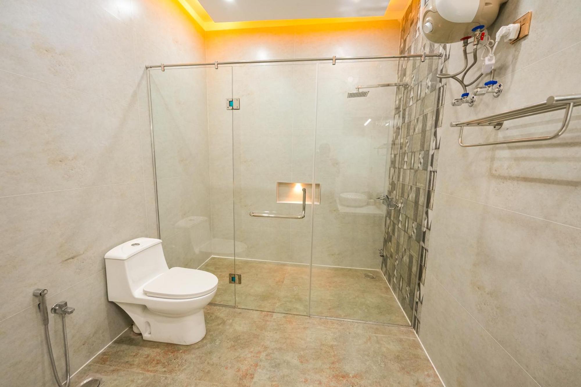 Pavilion Suites - Premium Aparthotel In Bahria Town Равалпинди Екстериор снимка